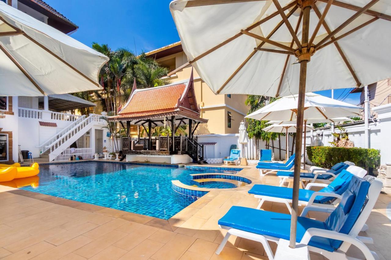 Villa Atchara Patong Exterior photo
